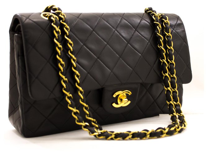 Chanel 2.55 gefütterte Klappe 10"Chain Shoulder Bag Black Lambskin Schwarz Leder  ref.204953