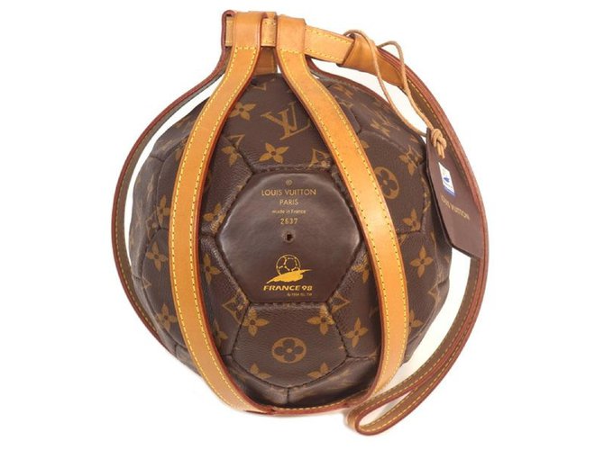 Louis Vuitton Soccer ball Other accessories M99054 monogram Cloth  ref.205091 - Joli Closet