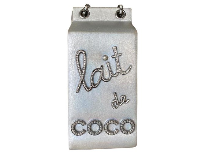 Bolso Chanel Lait de Coco Gris Cuero  ref.205244