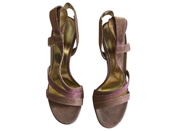 Sandali Gianvito Rossi Oro Rosa con Cristalli D'oro