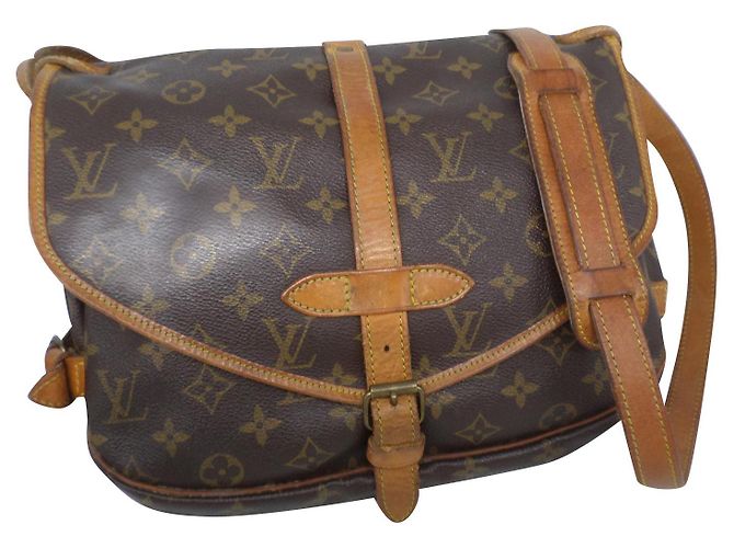 Louis Vuitton Saumur MM Marrom
