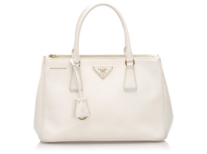 Prada Saffiano Galleria Handbag White Leather Pony-style calfskin  ref.798231 - Joli Closet