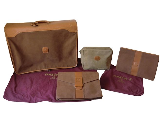 Ensemble collector de chez pierre Cardin Caramel