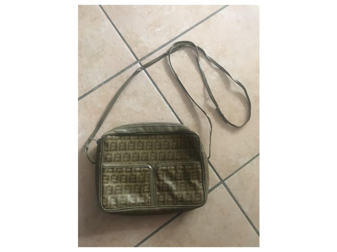 Fendi Handbags Brown Cloth  ref.208310
