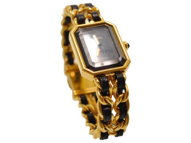 Chanel Bag accessory Golden Metal  ref.208492