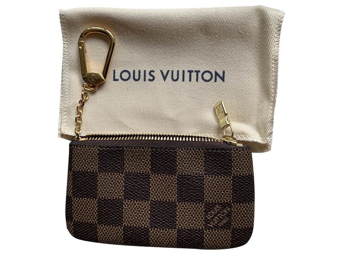 Louis Vuitton Ebony checkered key pouch Brown Leather Synthetic ref.209080  - Joli Closet