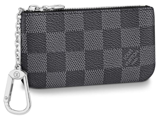 Louis Vuitton LV pochette cles new Grey Leather ref.209125 - Joli Closet