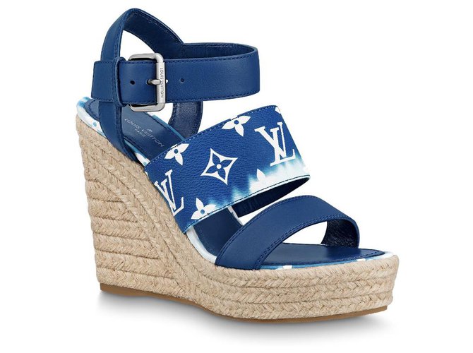 Louis Vuitton LV Escale starboard wedge new Blue  ref.209145