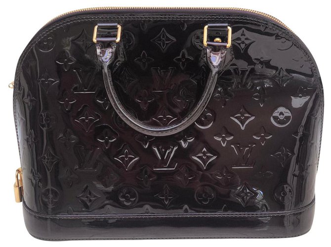 Alma Louis Vuitton Handbags Dark red Patent leather  ref.209359