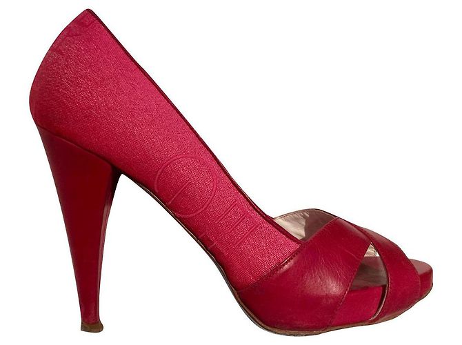 Gianfranco Ferré Rosa Peeptoe-Pumps aus Leder und Stoff Pink