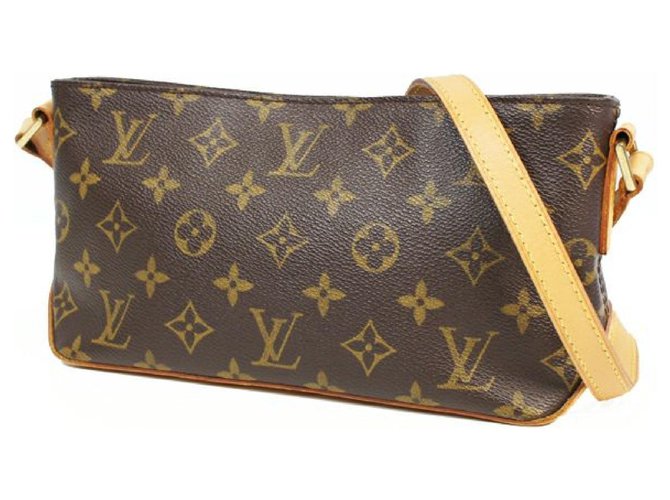 Authentic Louis Vuitton Trotter Crossbody Bag with adjustable strap length