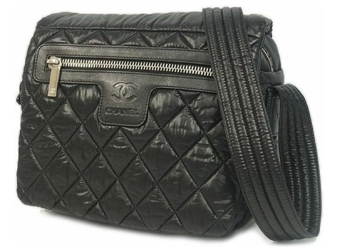CHANEL COCO Cocoon Womens shoulder bag A48616 black Nylon  ref.209666