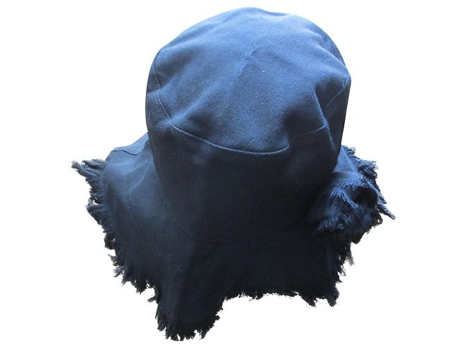 Sonia Rykiel Black cotton capeline.