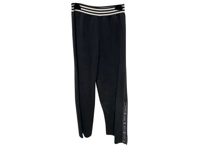 Chanel Pantalones, polainas Negro Blanco Algodón  ref.209992
