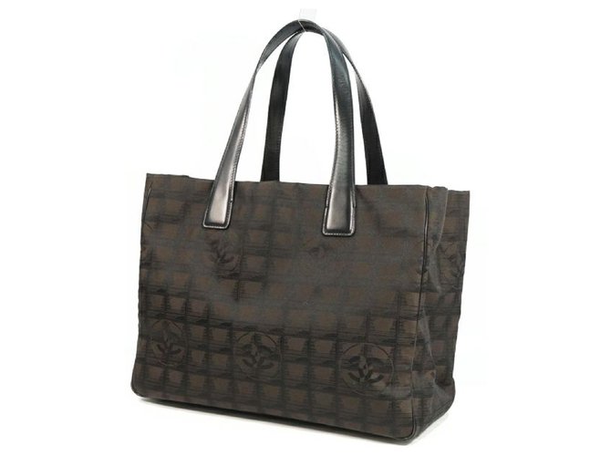 CHANEL New Travel Line tote MM Womens tote bag A15991 Dark brown Leather Nylon  ref.210005