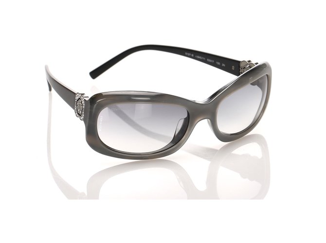 Chanel Gray Rectangle Tinted Sunglasses Grey Plastic  ref.210267