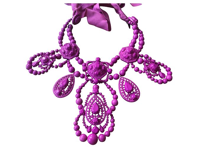 Nuevo collar Lanvin For H&M Fucsia