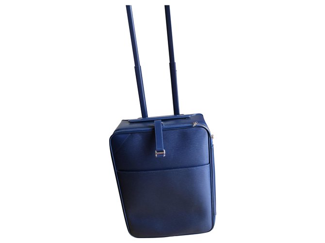 Louis Vuitton Bolsa de viaje Azul oscuro Cuero  ref.210443