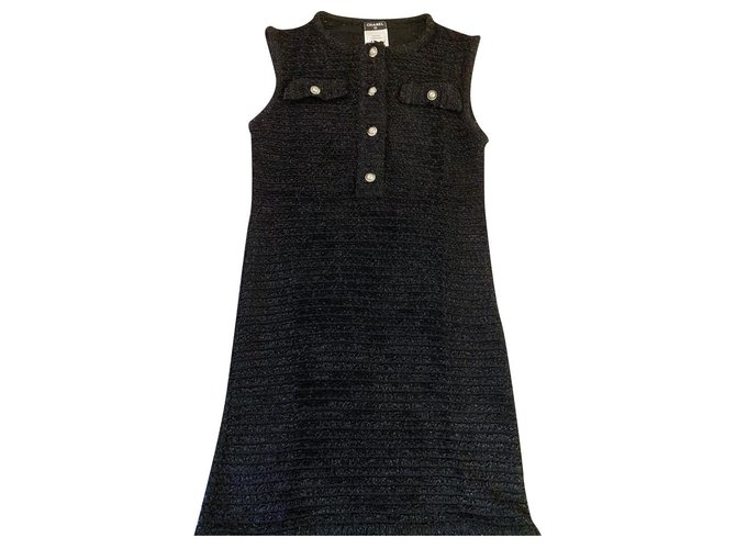 Chanel perfeito vestido preto Tweed  ref.210566