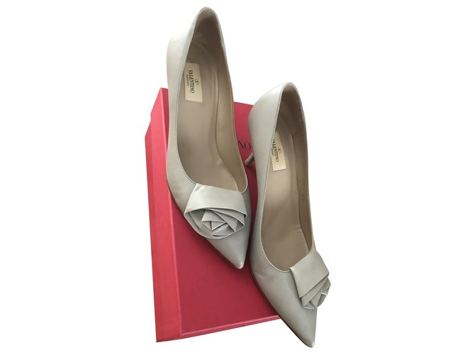 Valentino Garavani high heels pumps shoes women Leather  ref.210942
