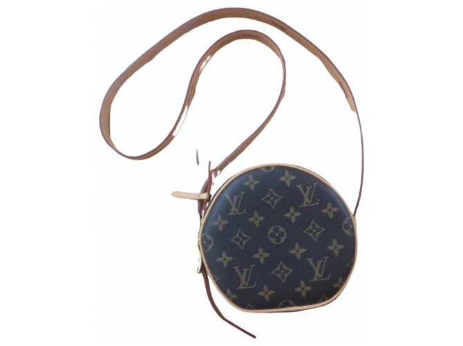 Louis Vuitton Hat box Dark brown Leather  ref.211284