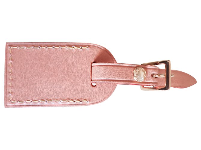 Louis Vuitton Bag charms Beige Leather  ref.211841