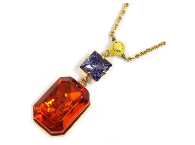 Louis Vuitton Pandantif cosmopolitan multi color stone GP necklace M66346  ref.211926