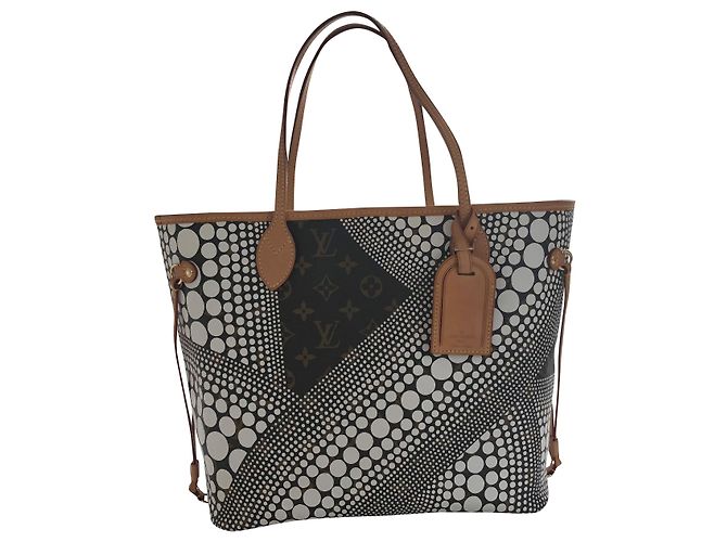 Louis Vuitton X Yayoi Kusama Neverfull MM