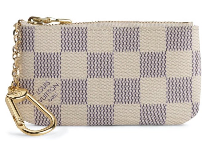 Louis Vuitton Purses, wallets, cases Cream Leather  ref.212520