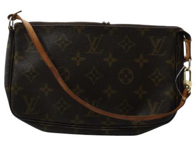 Louis Vuitton Pochette Accessoires Brown Cloth  ref.212530