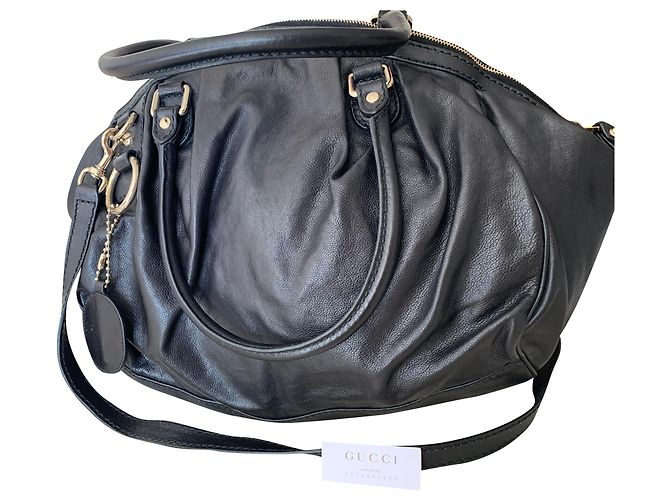 Bolsa Gucci de couro preto