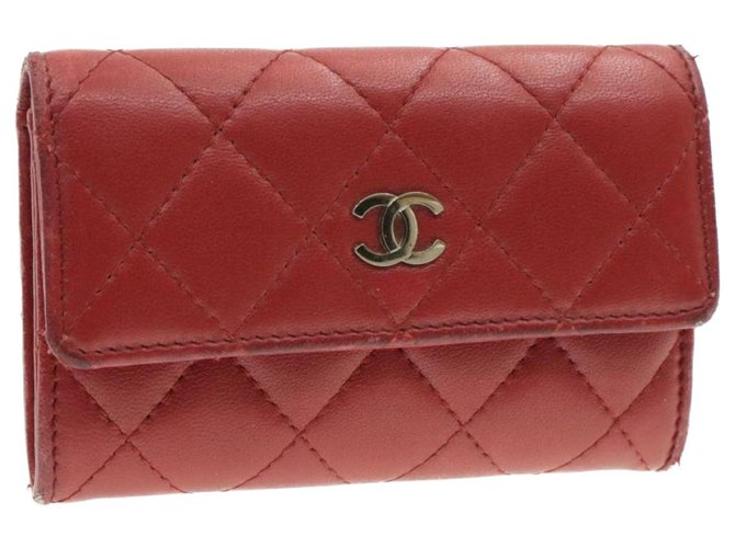 Billetera de Chanel Roja Becerro  ref.212663