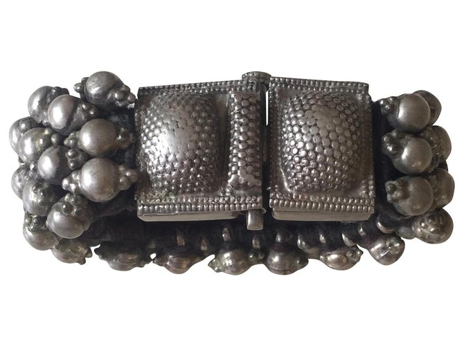 Autre Marque Articulated Rajasthani conditionment cuff or bracelet Silvery Silver Cotton  ref.212871