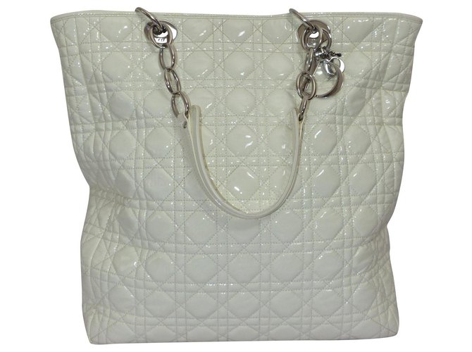 Christian Dior Handbags Cream Patent leather  ref.212969