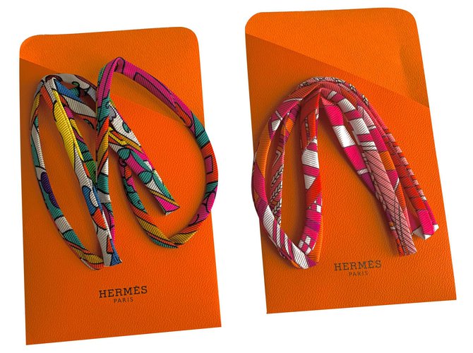 Hermès Armbänder Mehrfarben Seide  ref.213041