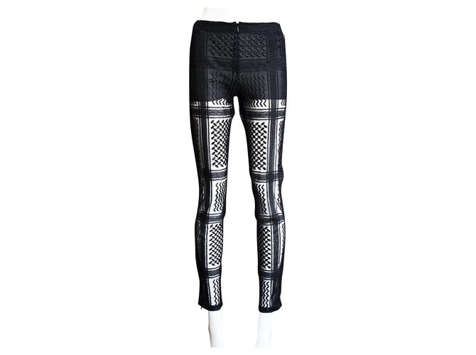 Chanel pantalones transparentes exclusivos Negro  ref.213483
