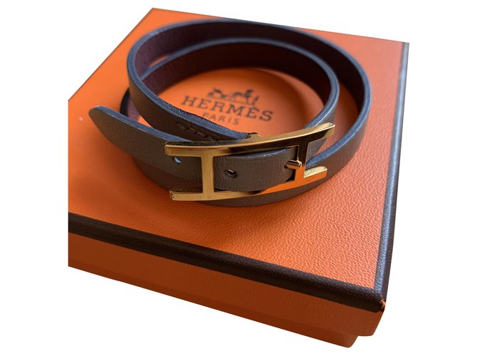 Hermès Bracelets Grey Leather  ref.213608