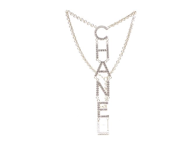 Collar Chanel Gold CC con cristales deletreados Dorado