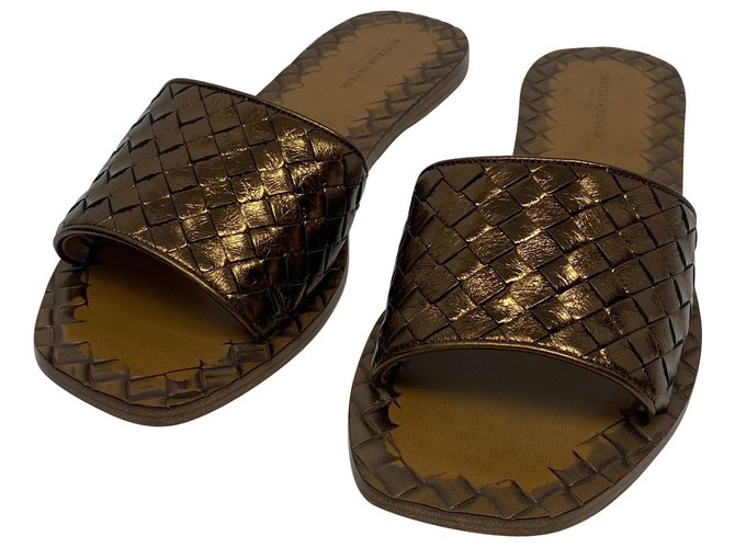Bottega Veneta woven sandals Leather  ref.214189