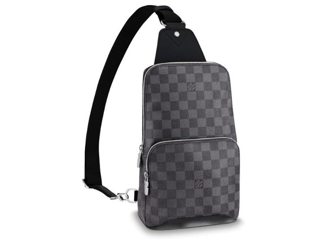 Louis Vuitton LV Avenue bumbag novo Cinza Couro  ref.214455