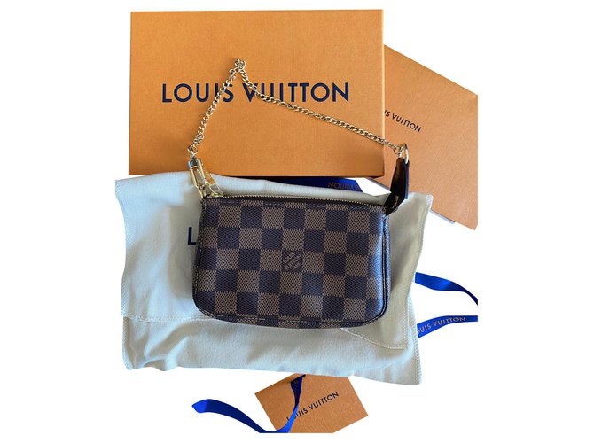 Louis Vuitton Pochette Marrone Tela  ref.214517