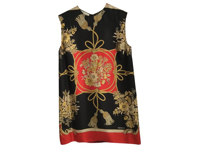 Gucci Dresses Multiple colors Silk  ref.214520