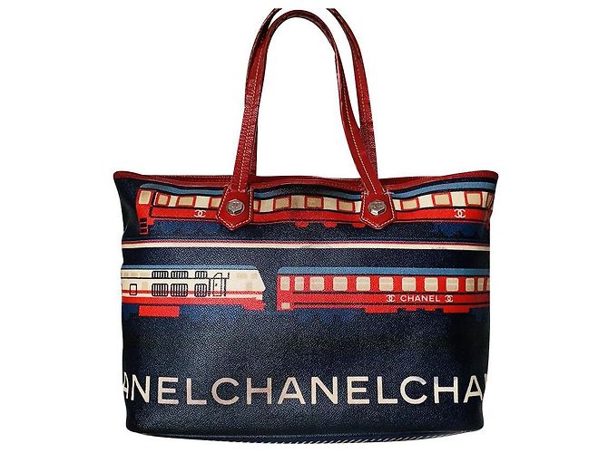 Boy Chanel Le Train Red Blue