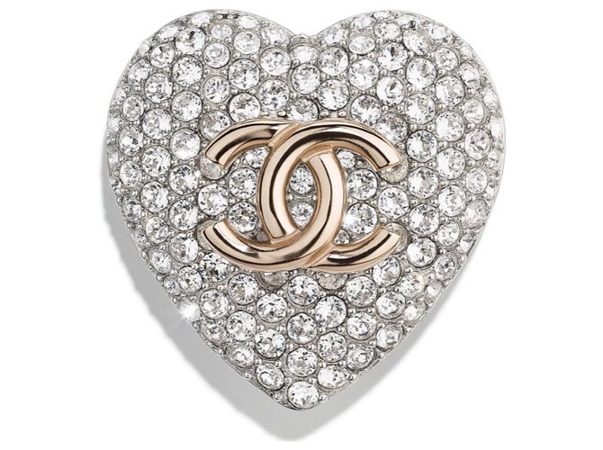 Pin do logotipo Chanel prata / ouro claro Strass formato de coração CC Metal  ref.215201