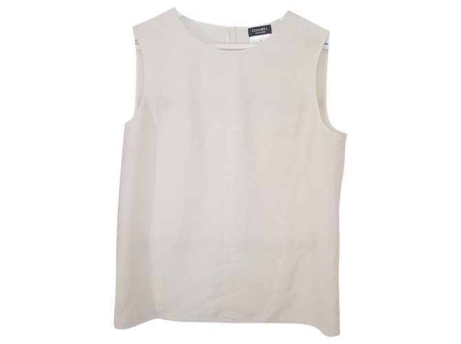 Chanel Uniform Polyester Blanc cassé  ref.215451