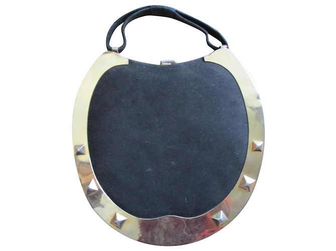 Autre Marque Minaudière in pelle di vitello nera. Nero Gold hardware