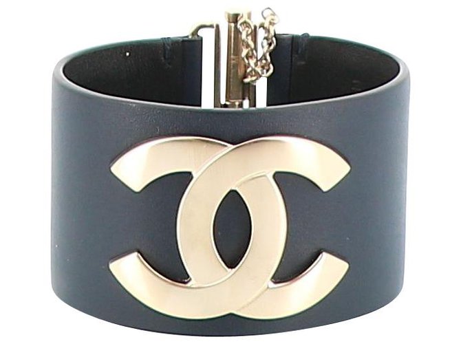 Chanel bracelet Black Leather  ref.215497