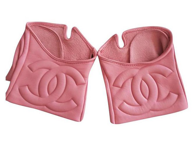 Chanel gloves Pink Leather  ref.215865
