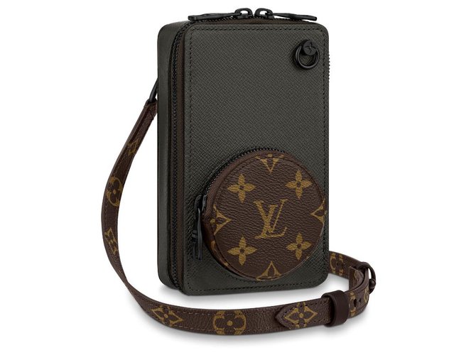 Louis Vuitton LV Telefonzelle neu Mehrfarben Leder  ref.215942