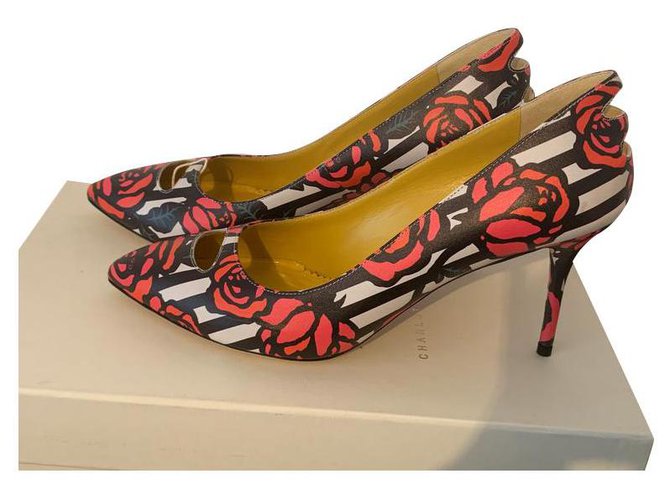 Charlotte Olympia pumps with rose print Red Leather  ref.216312